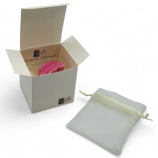 Macchinina Fucsia in Ceramica con Calamita (5cm)