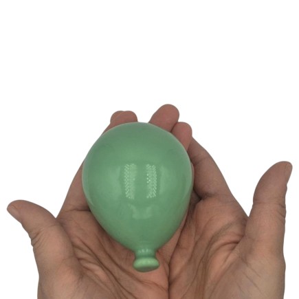 Palloncino Verde Salvia in Ceramica da appendere (8cm)