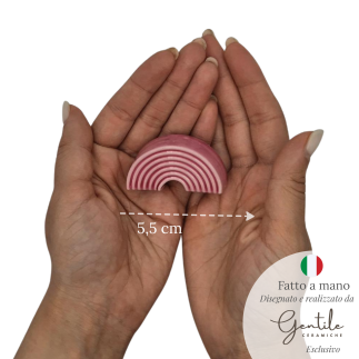 Arcobaleno Fucsia in Ceramica con Calamita (5,5cm)