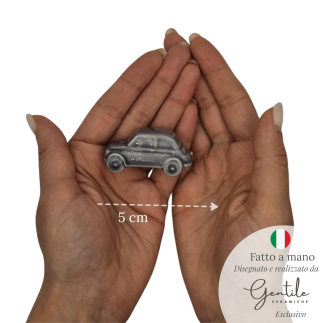 Macchinina Grigio Perla in Ceramica con Calamita (5cm)