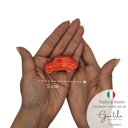 Macchinina 500 Rossa Corallo in Ceramica con Calamita (5cm)