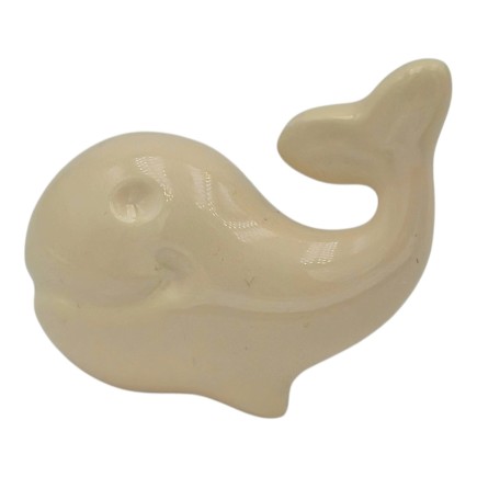 Ceramic Cream Whale with Magnet (6cm)