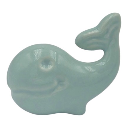 Ceramic Aquamarine Whale with Magnet (6cm)