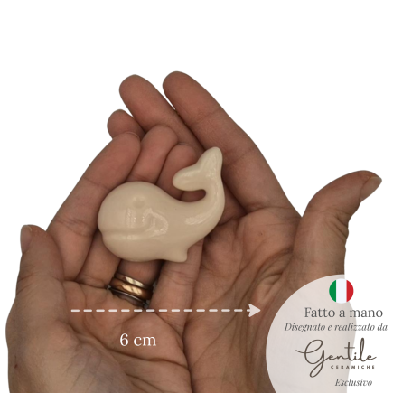 Balena Crema in Ceramica con Calamita (6cm)