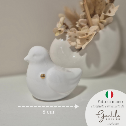 White ceramic dove with gold detail – Baby Soft Collection (8cm)