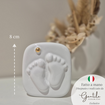 Piedini bianchi con dettaglio oro in ceramica – Linea Baby Soft (8cm)